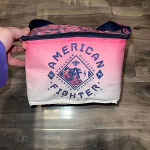 American Fighter Lunchbox pink/blue